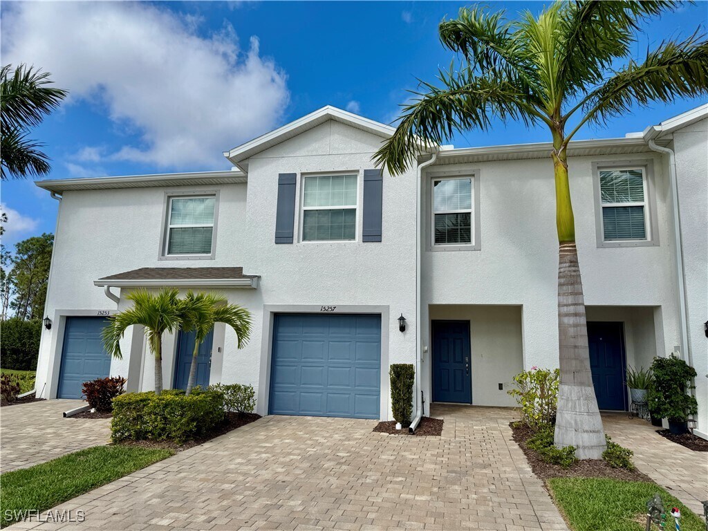 Foto principal - 15257 Wildflower Cir