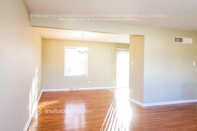 Building Photo - 5203 Riverside Dr