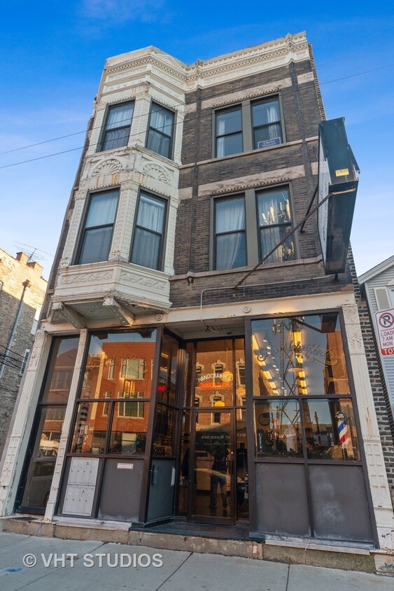 Primary Photo - 1215 W Grand Ave