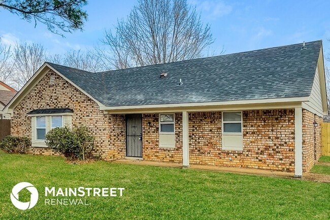 Building Photo - 4290 Park Forest Dr