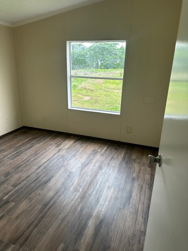 Foto del edificio - 3205 Eddy-Gatesville Pkwy
