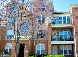 Building Photo - 12185 Abington Hall Pl