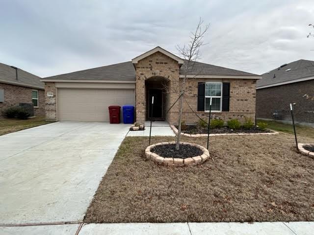Primary Photo - 5549 Cherokee Rose Dr