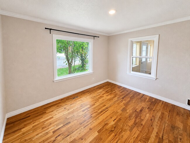 Foto del edificio - 723 Opal St