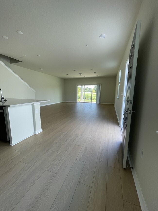Building Photo - 3156 Emerald Acres Ln