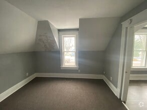 Building Photo - 1409 Norwood St