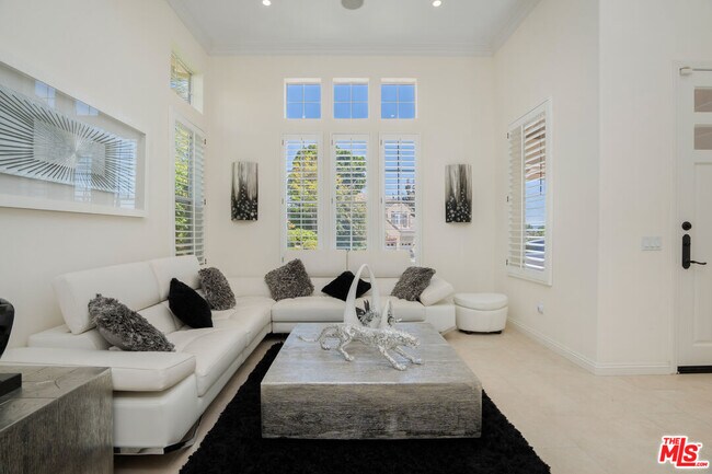 Foto del edificio - 7201 Rock Ridge Terrace
