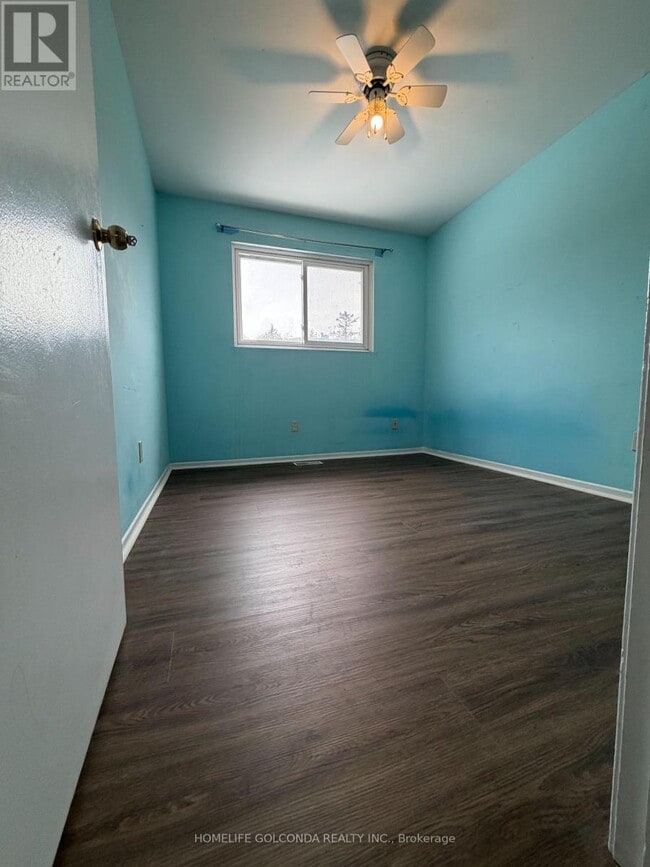 Building Photo - 81 Sexton Crescent