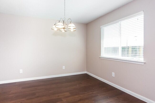 Building Photo - 4603 S Ridgewalk Dr