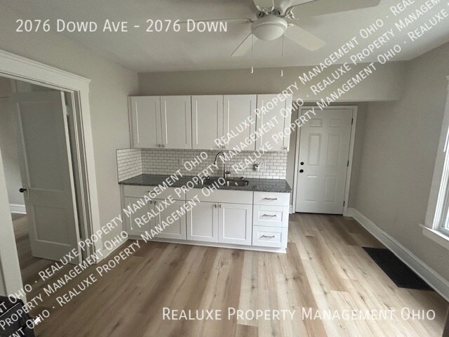 Foto del edificio - 2076 Dowd Ave