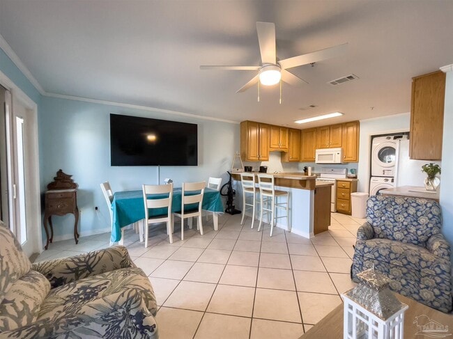 Foto del edificio - 13351 Johnson Beach Rd