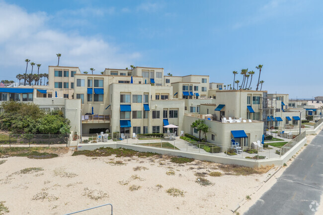 Building Photo - The Huntington Pacific