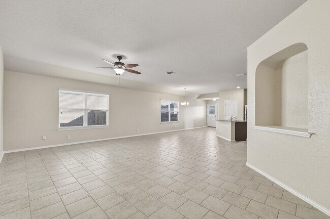 Foto del edificio - Large one story in Valley Ranch