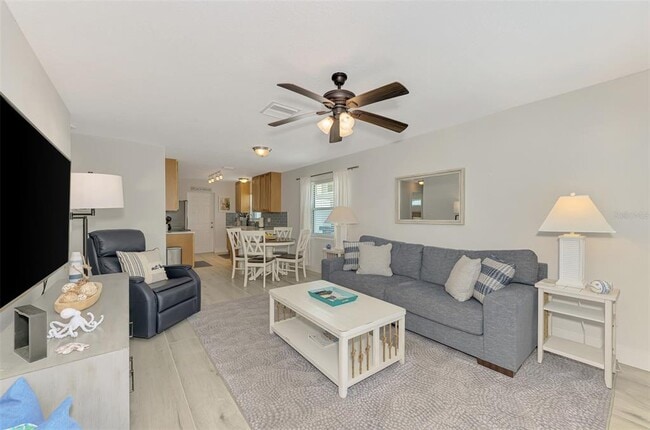 Building Photo - 1137 N Moonmist Ct