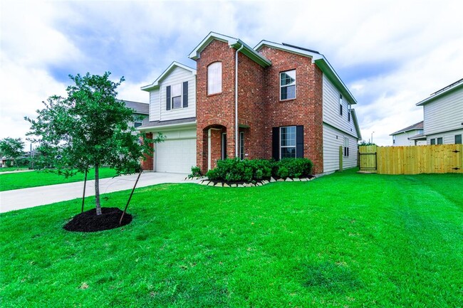 Building Photo - 13142 Silverglen Run Trl