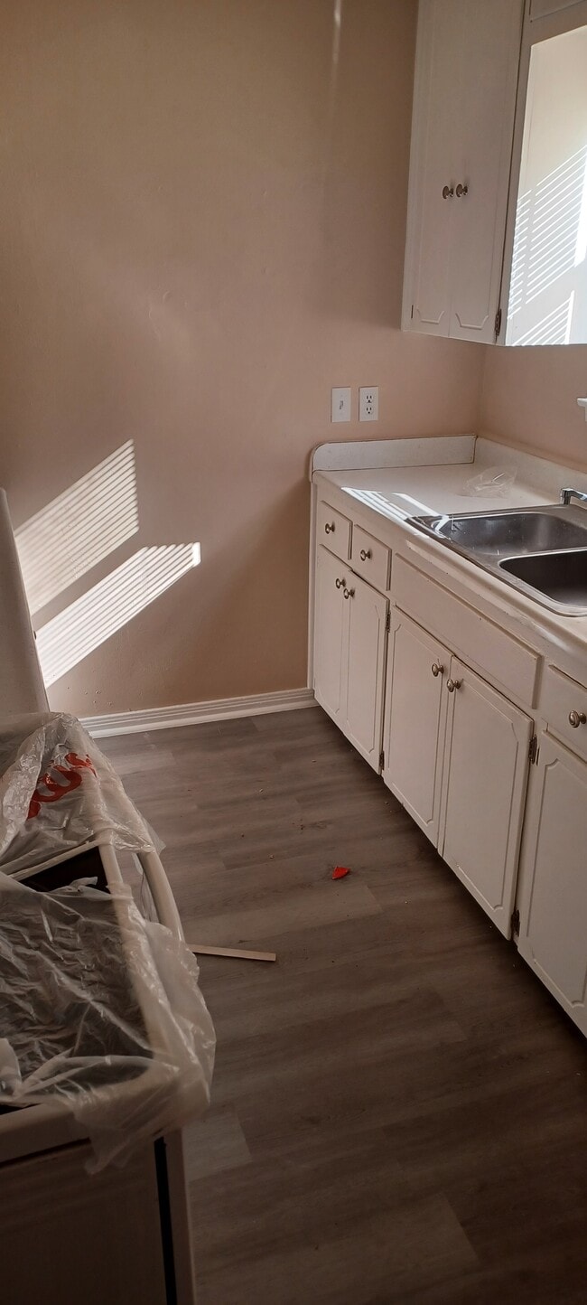 Photo - 3908 Mallard Dr House