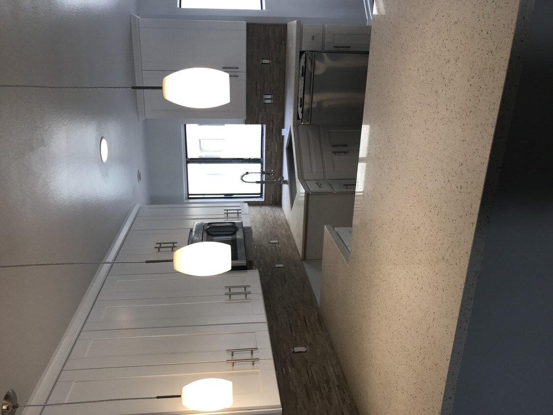 Cocina - remodelado completamente y nuevos - 22865 Del Valle St