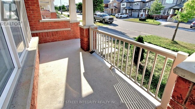 Building Photo - 67 Sequin Dr