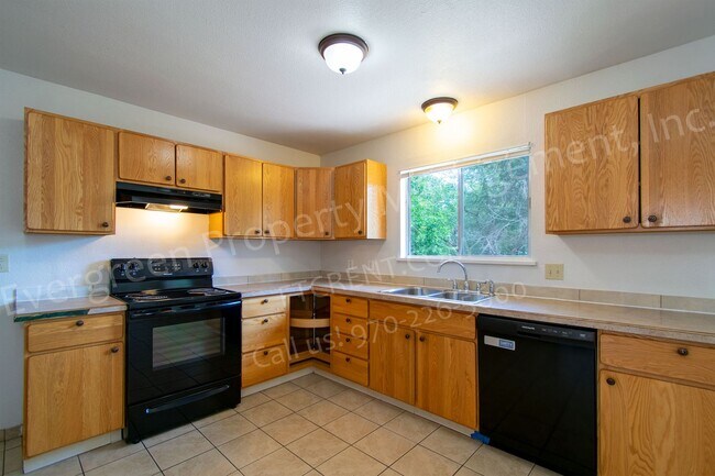 Foto del edificio - 1228 Southridge Dr