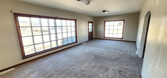 Building Photo - 1087 N Henderson St