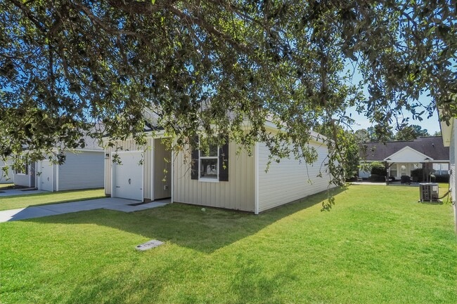 Building Photo - 1307 Warrens Way