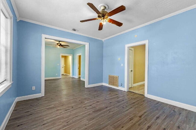 Foto del edificio - 166 Kingston Ave