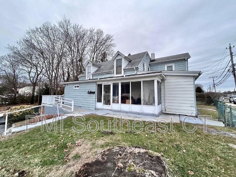 Foto principal - 121 Shaw St