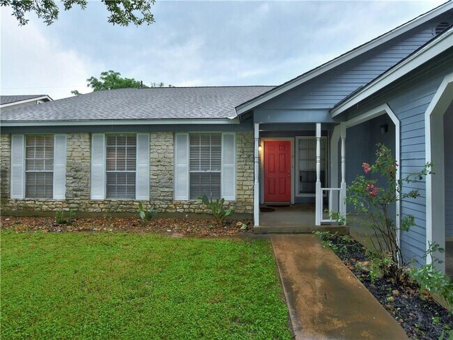 Foto del edificio - 7707 Croftwood Dr