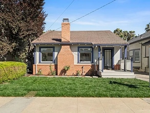 Building Photo - 1208 Hester Ave