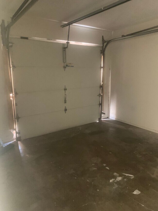 Foto del edificio - 2829 S Sea Dr