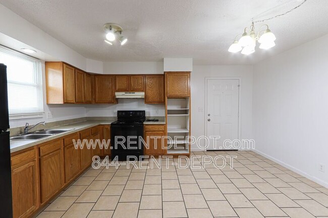 Foto del edificio - 1403-1403 Jeanette Ave