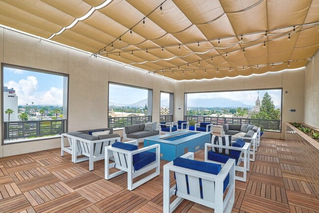 Foto del interior - MARK Riverside