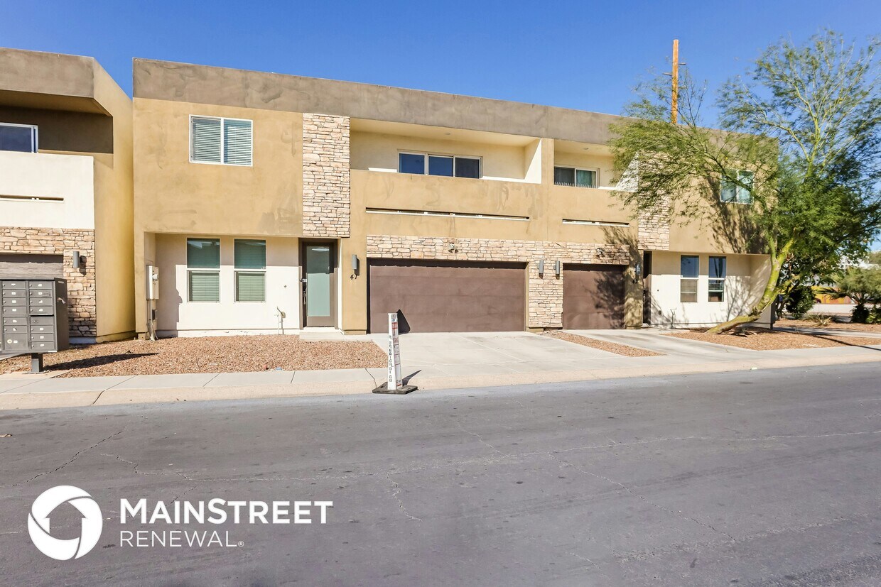 Foto principal - 2000 N 36th St