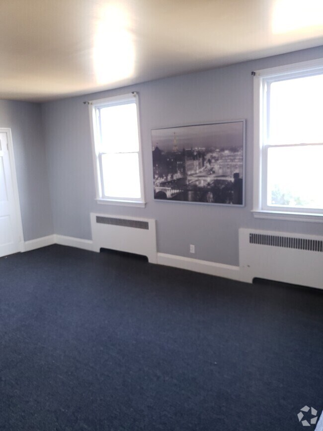 Ashburton Apartments for Rent with Hardwood Floors Baltimore, MD 2 Rentals