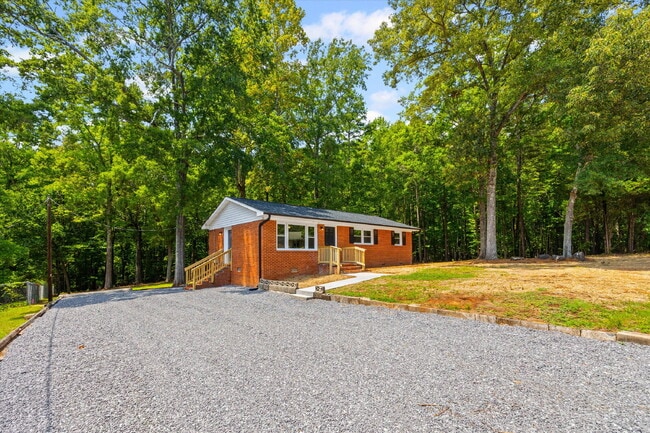 Photo - Renovated Brick Ranch with Nature Views + ... Apartment
