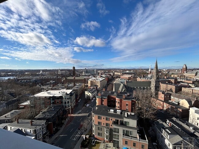 Photo - 1105 Massachusetts Ave Apartment