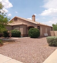 Building Photo - 10326 W San Juan Ave