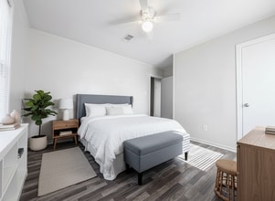 Building Photo - 2015 Cherokee St