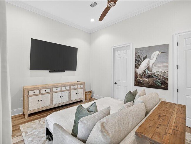 Foto del edificio - 3161 Club Dr