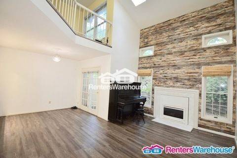 Foto del edificio - 14288 Bedford Dr