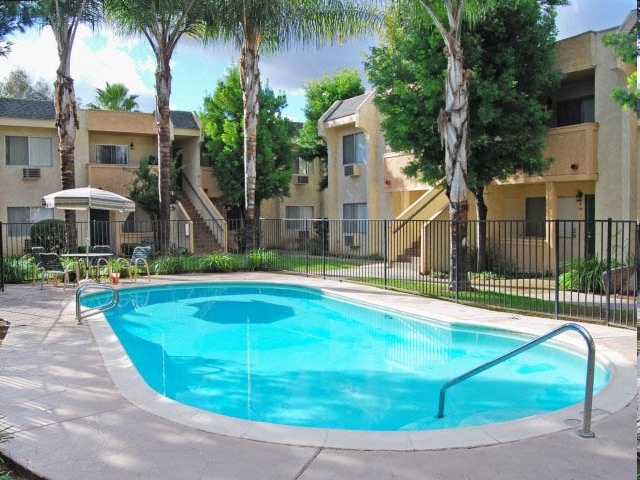 Pool - Scripps Poway Villas