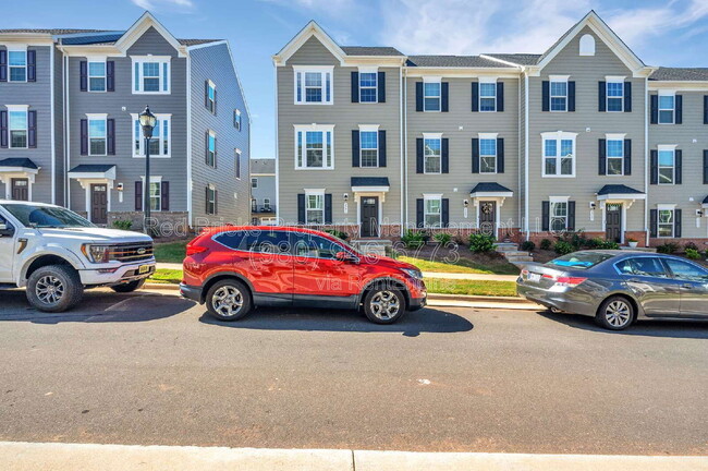 Photo - 2203 Autumn Olive Ln Townhome