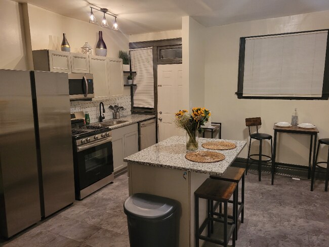 Foto del edificio - 193 E 12th Ave