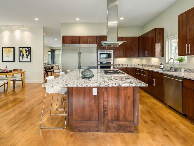 Foto del edificio - 5000 16th St NW