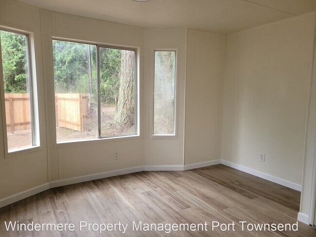 Building Photo - 2 br, 1 bath House - 10232 Rhody Drive