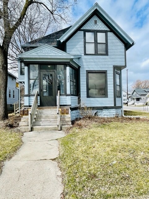 Foto del edificio - 202 S Webster Ave