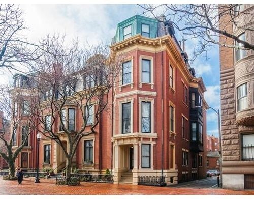 Primary Photo - 325 Dartmouth St
