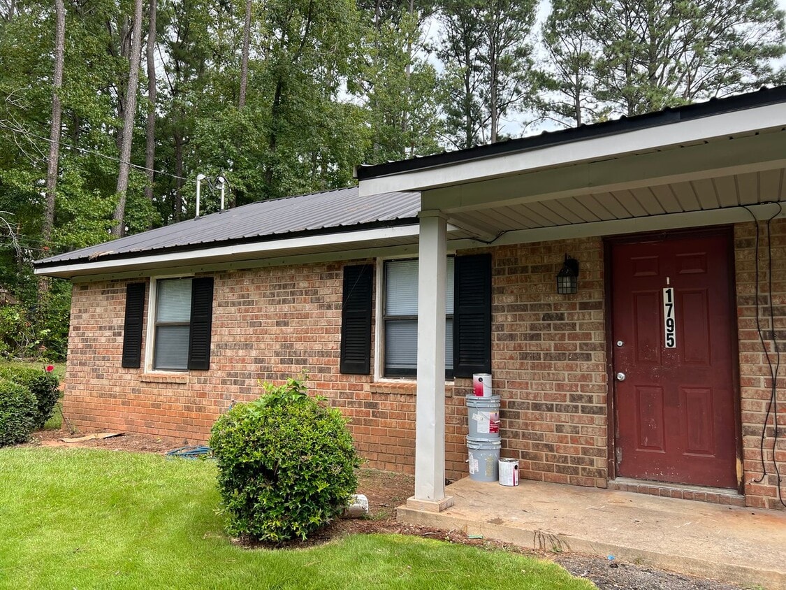 17951797 Cedar Shoals Dr Unit CedShl1795, Athens, GA 30605 Room for