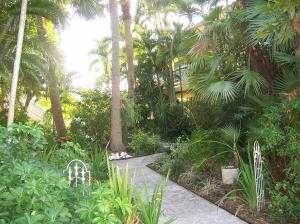 Building Photo - 1525 SE 15th St