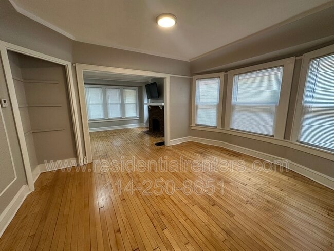 Building Photo - 2461 N 45th St